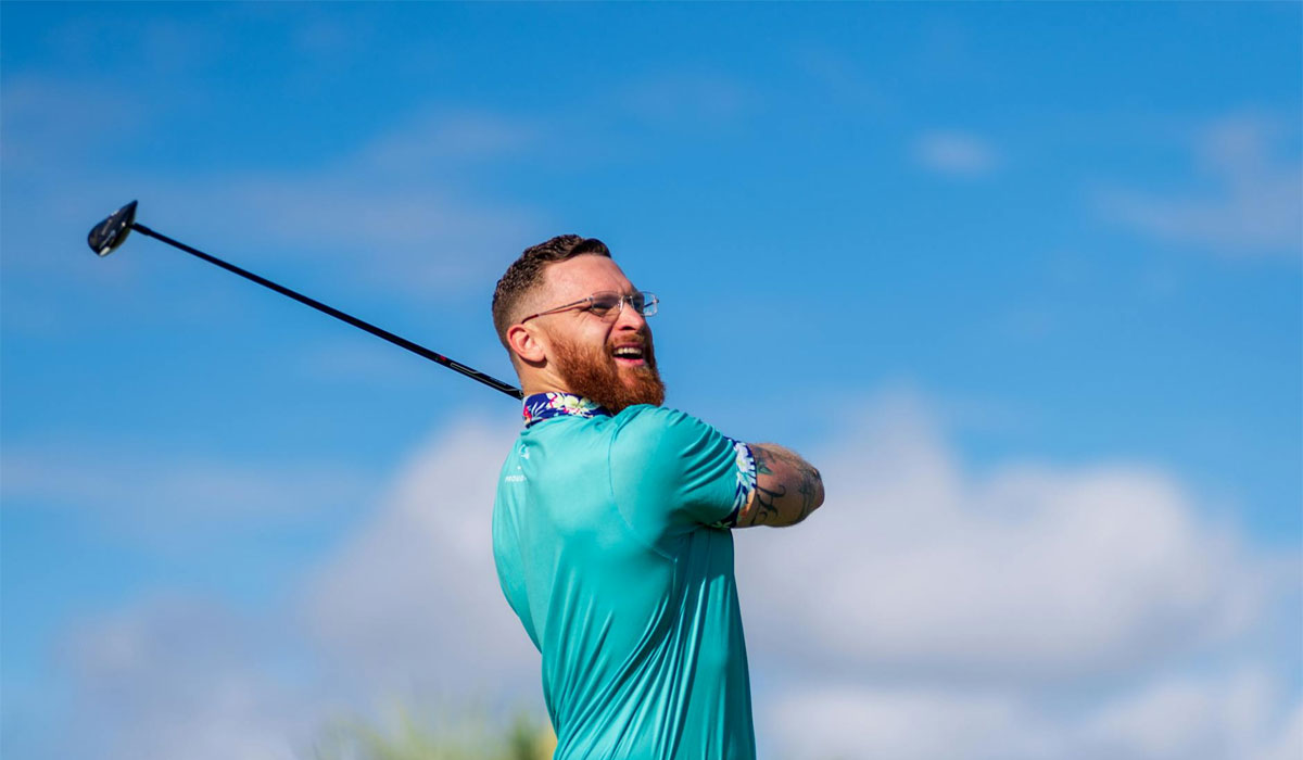 Tee Off in Style: Exploring the Latest Golf Trends